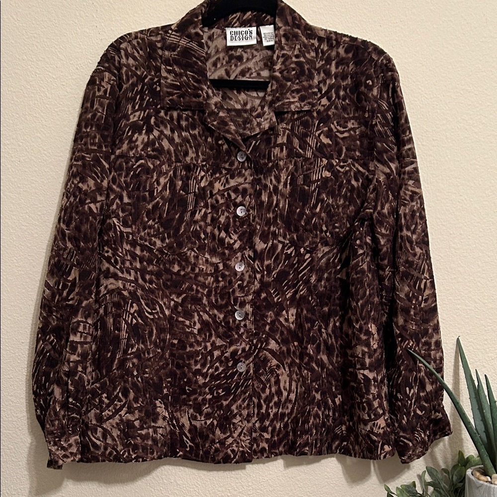 Chico's Dark Brown Patterned Button Down Shirt/Ja… - image 1